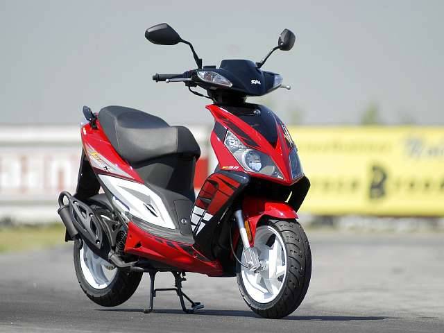 Фото скутера SYM Jet SportX 50